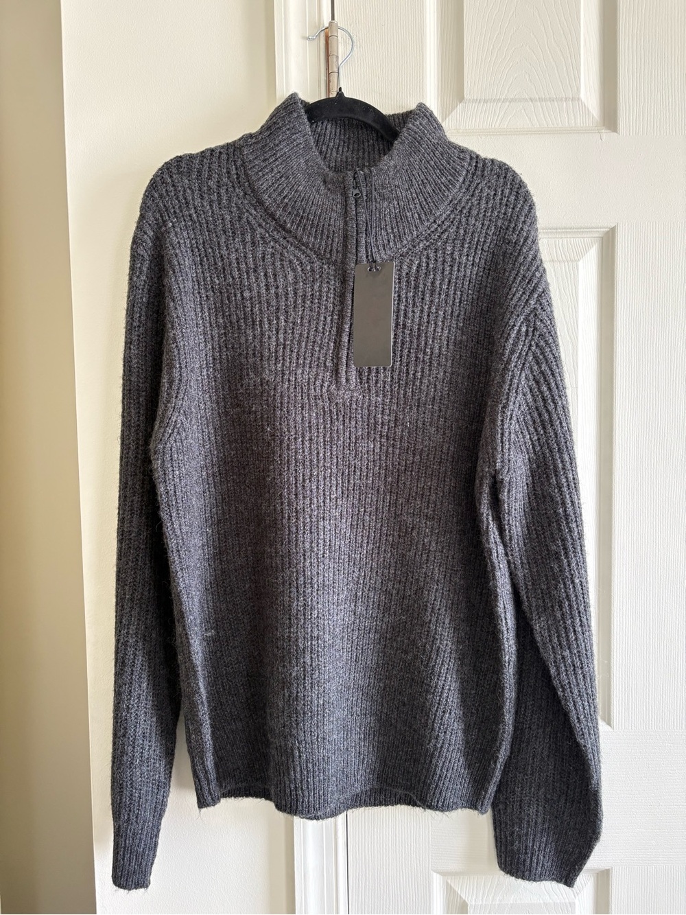 Silver Jeans Co. Men's Mock Neck 1/4 Zip Solid Knit Sweater Heather Black Size M